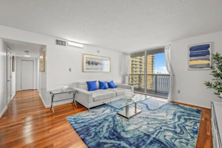 31363 102683 f lUIzgV96l5JwggedzHb6BKghG4R ZQkMCPIuX I6c 622bd45cec376.jpg