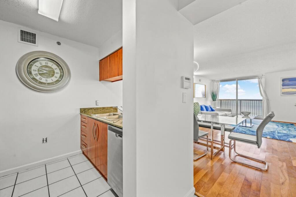 31363 102683 uctafiVb7zzWD7cQxjCup7wvAan SmAbROy5eCWZXR8 622bd47c6afbd.jpg