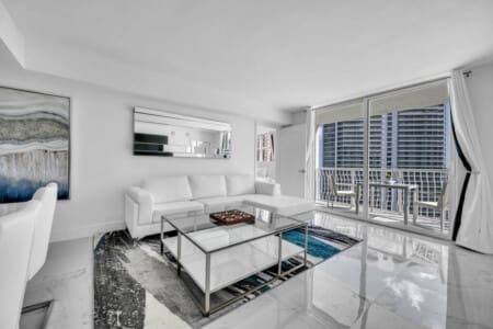 31363 122839 hhObqgvstroneVlXQ4MDmNSbac NjA2FZJZsEQOiC6s 631fbd122a332.jpg