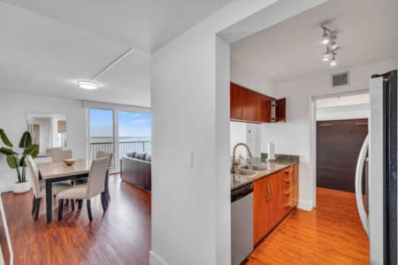 31363 159753 7nGDgdZPczBbOca 4mLt02FolWea8N17P8LyoAV1s5w 643c6149da243.jpg