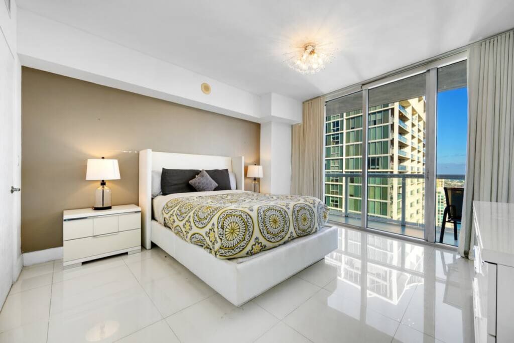 31363 176776 IKE1971Fu0z1WS ia 6HNf2QhT cN45VXTeV4YNawDM 6495b7100748e.jpg