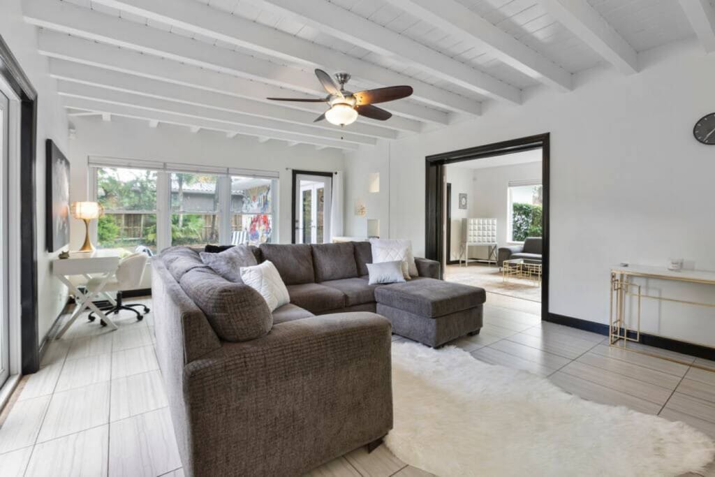 31363 178909 PvzWUtYV04N8rPPaVIl5KIYs4lJZ T0XVxlWUlRysn4 649e10c11c1ad.jpg