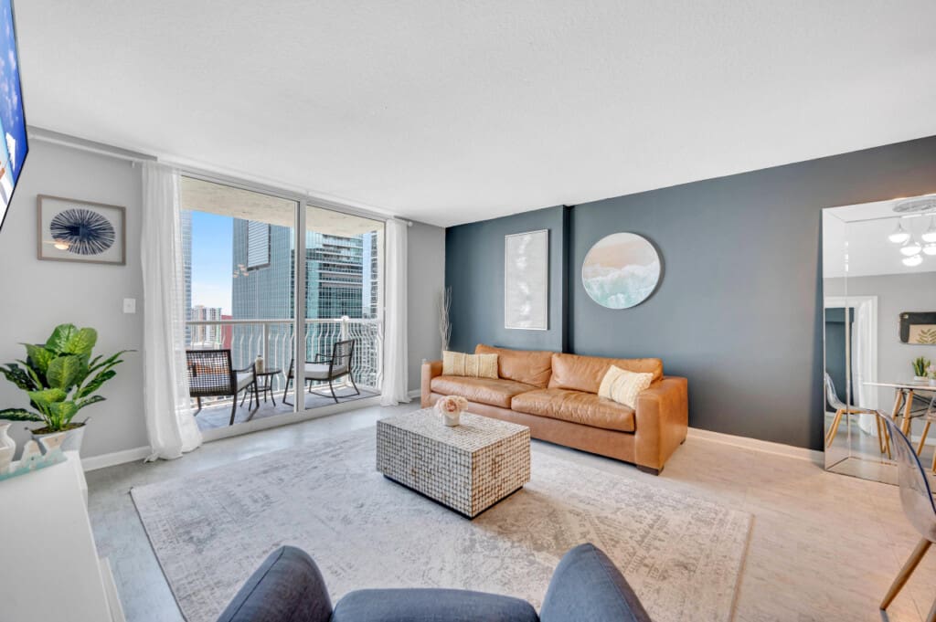 31363 179775 UO2 vxCS yB1zwS6gMox4MfJHiWVFm9SFjGZlHeteWo 64aa36dd46181.jpg