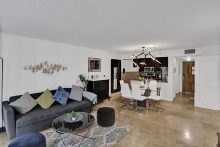 31363 205748 5 DOoeRjOk M6jul9cEa4ex8Cmfoew9daK GrndjnU 653458e165266.jpg