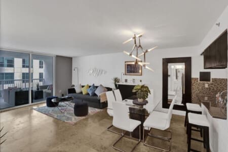 31363 205748 0rR5t1Y0SLjBjWmGmupd v50I5DCa9H 8VhLhGsmI60 653473447122a.jpg