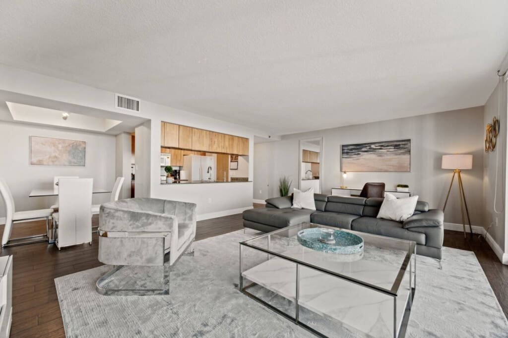 31363 302535 UMKT8hum Bm0SeTKDtU6DVIX4L9ugex4DJU21g1owMA 66ca18b07cbc9.jpg