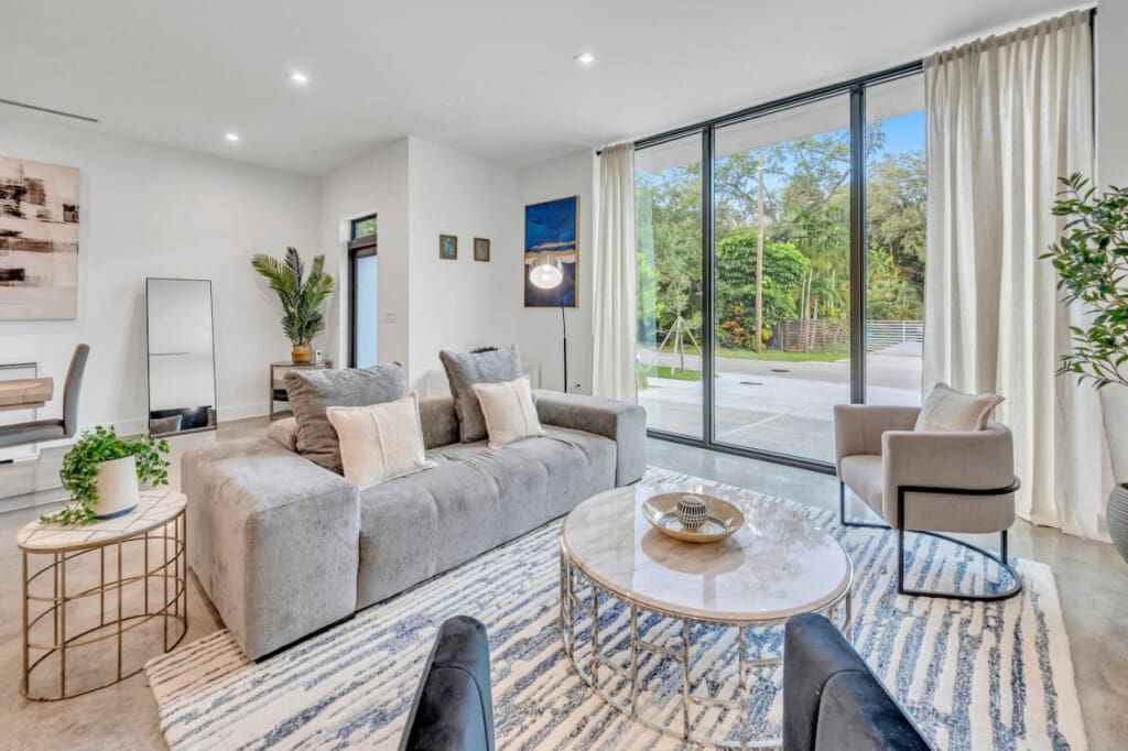 31363 330129 F8j8mbucmb7shtkUveHp eJJZwbl31wY1F uwfb5Nfo 673ad21671e83.jpg