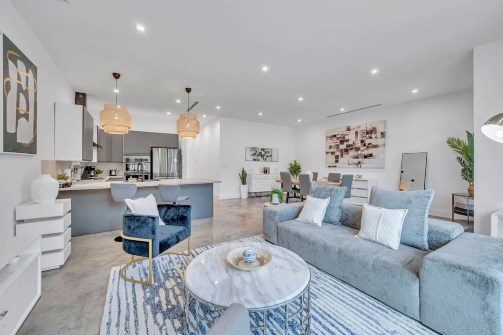 31363 330129 Io07C Vv61E7Dfz4WSKM QbV Mui8vI83KRKHyIITl4 673abc5042960.jpg