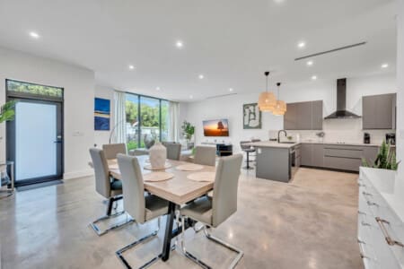 31363 330129 K6oojpD0r84XWRiulXNs7 482s E UapYbaJpJzsuAM 673abc48bb9c7.jpg