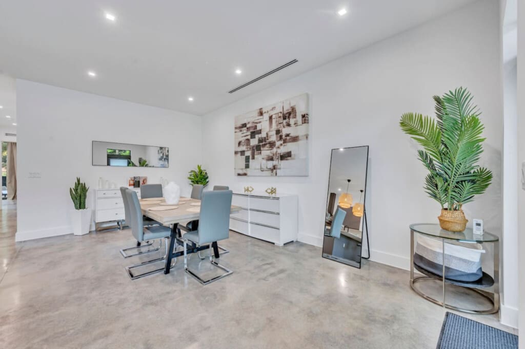 31363 330129 LvQvj8wmEeNUm1dzuDFMZ66QqHdkJh0pImypGFPyKqE 673b0167cc416.jpg