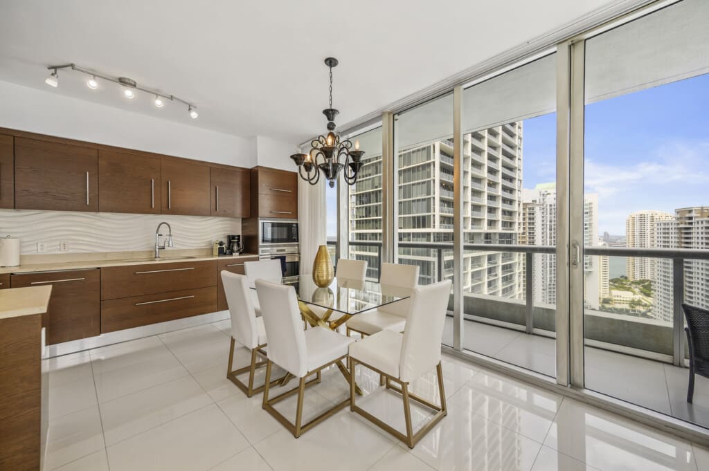 31363 82554 7Yy05pg02POHd4mpUVopIWicEmVSS hfrJI578eeDBc 611dc69fa81f2.jpg