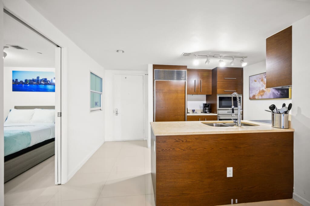 31363 85660 8nCU5mEkBEZb1 SA Bg wZhw8GlsEzMZM01xPM8j2mw 611dc96902257.jpg