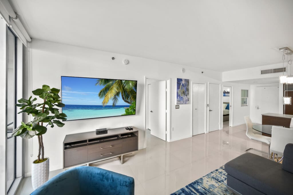 31363 85660 TlXJEXa1QnB 7chFJtdzWMUMK284vW2GUU0RcHoZcOI 611dc978134c8.jpg