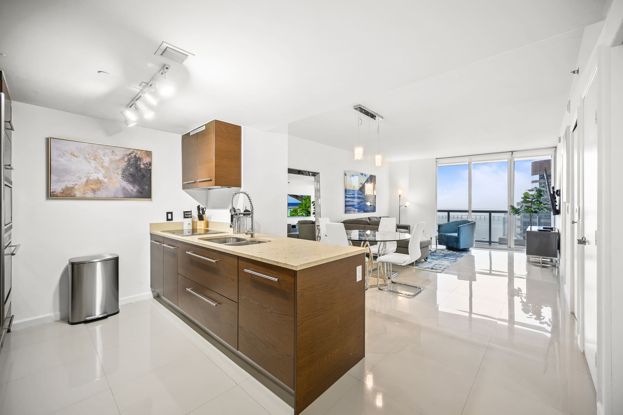 31363 85660 wOZTPjl9dReHCKYUJMBd1xKR4NY3zsF3thyOnsZcZdQ 611dc96160144.jpg