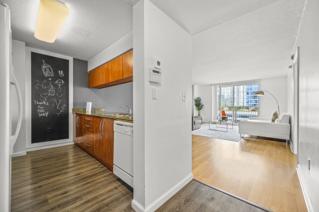 31363 96739 7si4yBuW45LUBPSgaE9dv2 NCOnA5LpD 488sRd0yBE 621d01fbb81d4.jpg